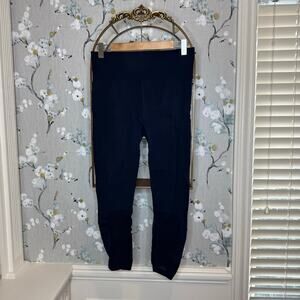 JoyLab Navy Blue Seamless Leggings with Perforated Accents - Size Large